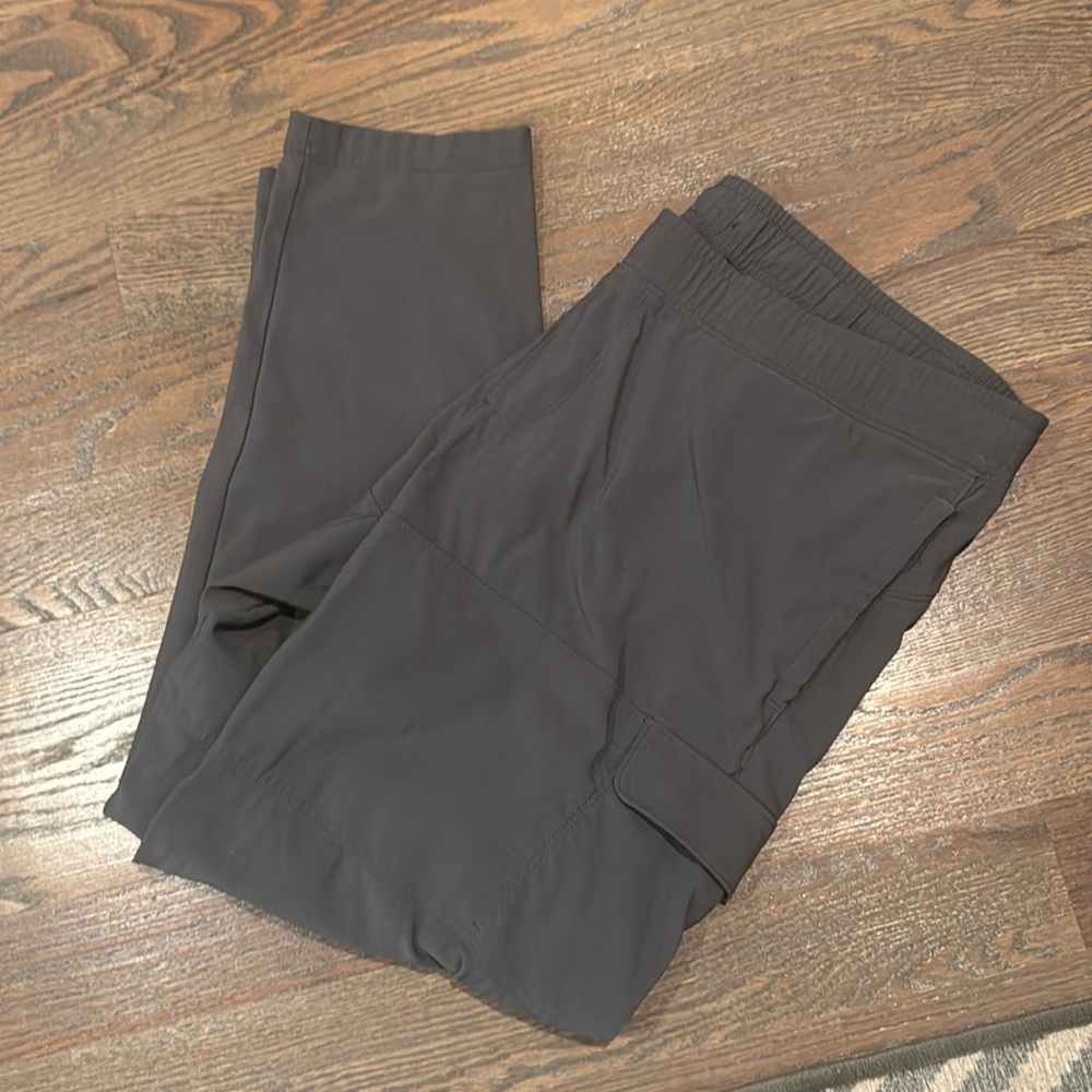 All in Motion Athletic cargo pants